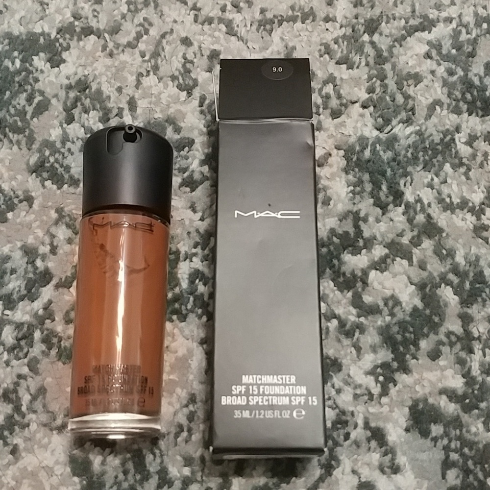 MAC COSMETICS